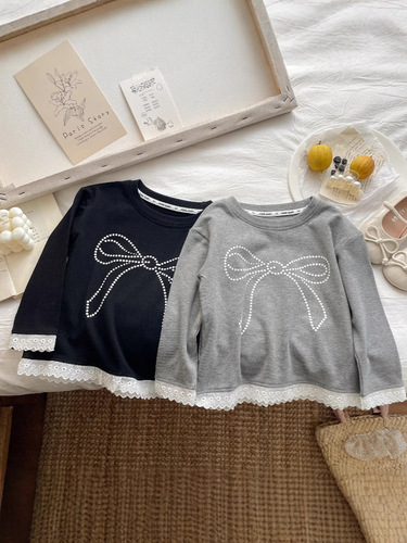 2025 Korean-style bow handmade beaded women's round neck design sense loose slim sweet knitted sweater