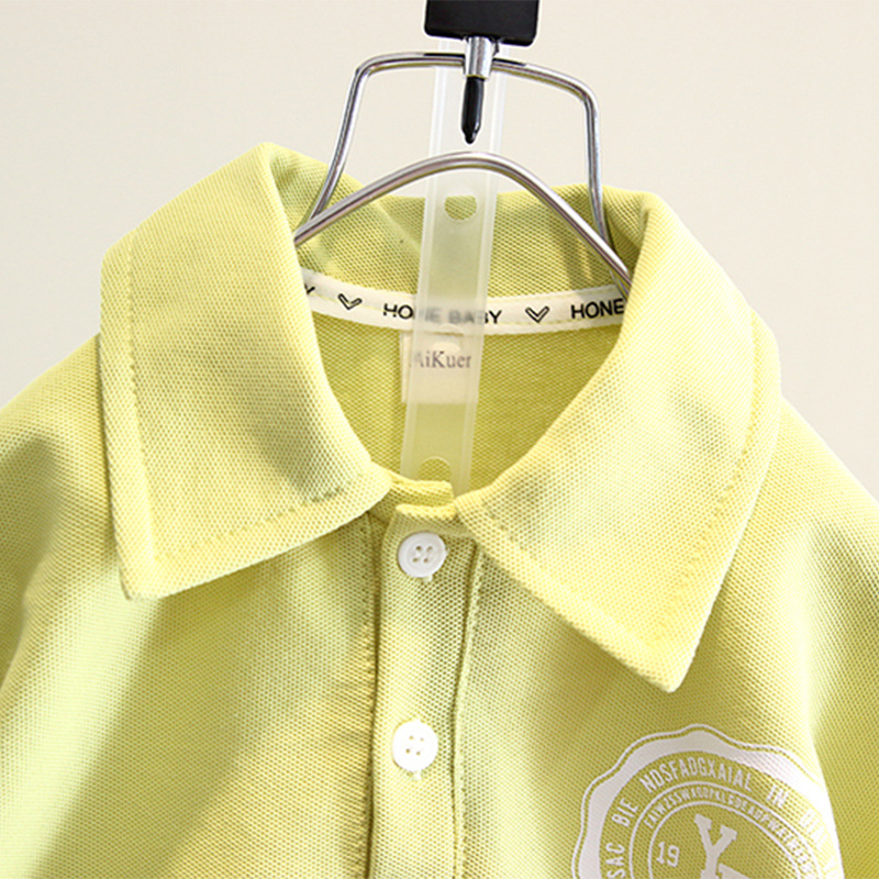 7212 Traje de verano para niños 2025 nuevo estilo hermoso traje delgado para niños camisa polo de manga corta bebé estilo occidental verano