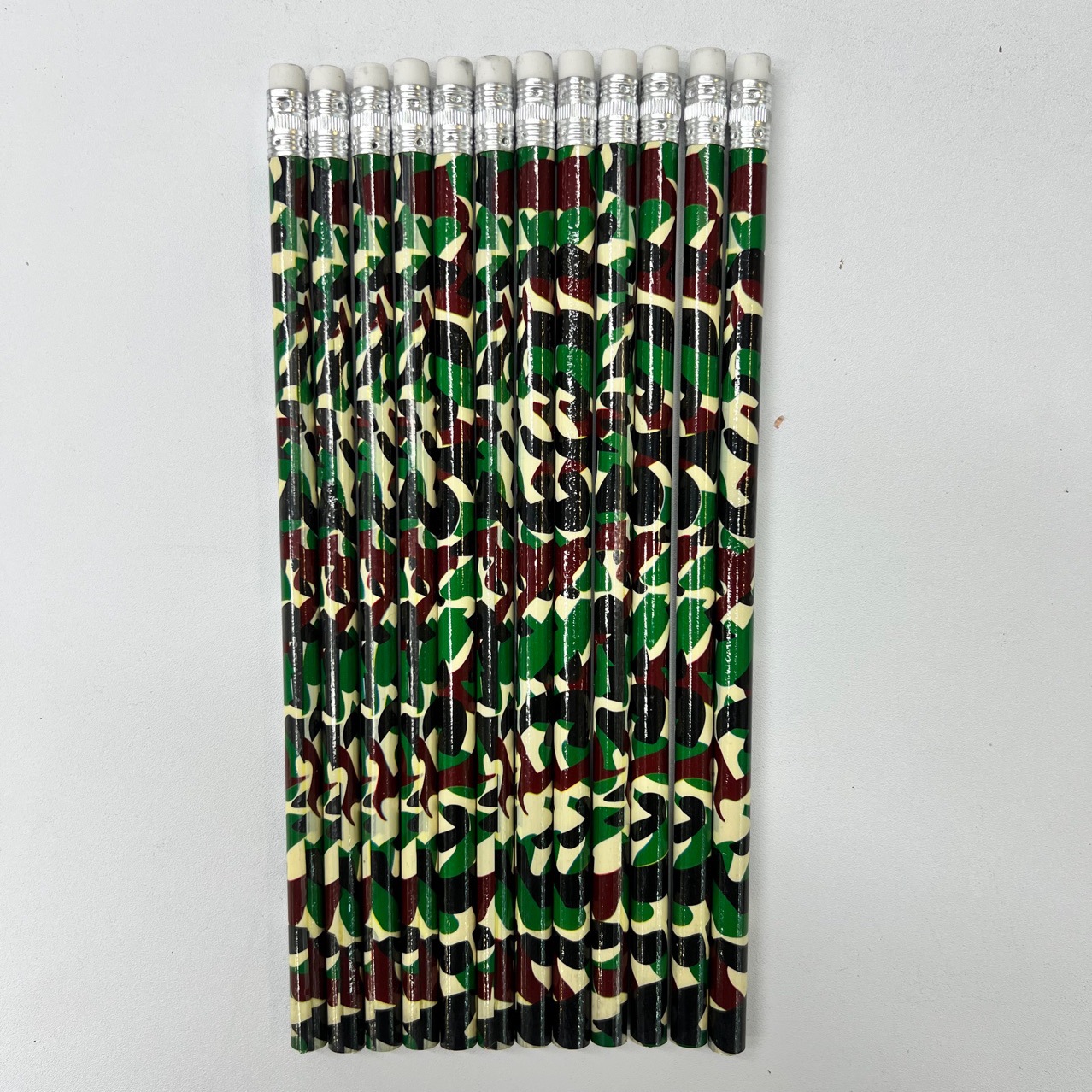 Dark Camouflage Hb Writing Pencil, Self-Produced by Cross-Border Factory, High-Quality Writing Pencil for Students, Smooth and Non-Breaking Lead