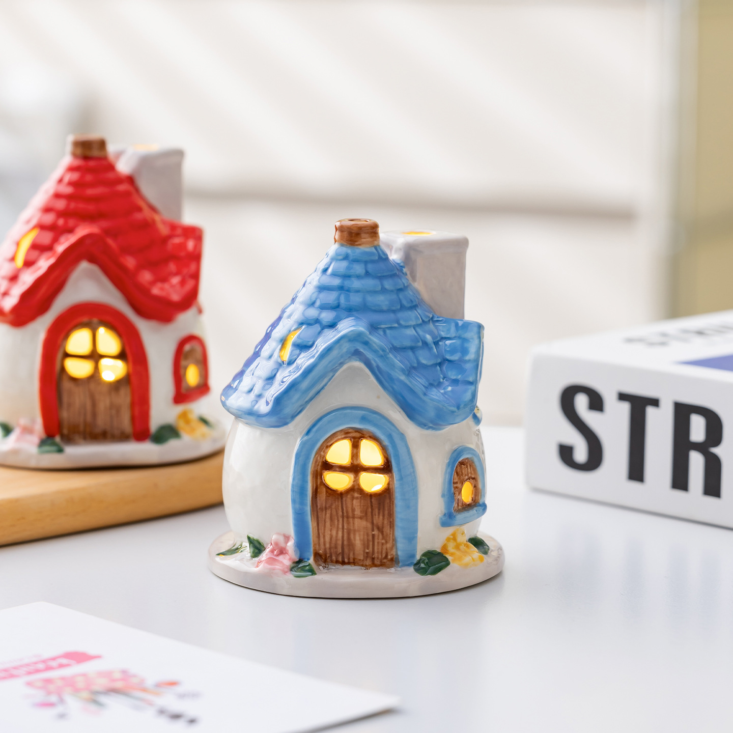Miniature Pastoral House Night Light Creative Birthday Gift for Women Ceramic Atmosphere Bedside Lamp Cute Children's Bedroom Sleep Light