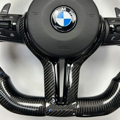 Models, BMW Steering wheel