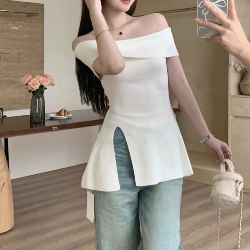 2026 Summer New Korean Style High-End Pure Desire Style Slim-Fit Split Shoulder-Baring Waist-Cinching Knit Top 2026 Summer New Korean Style High-End Pure Desire Style Slim-Fit Split Shoulder-Baring Waist-Cinching Knit Top