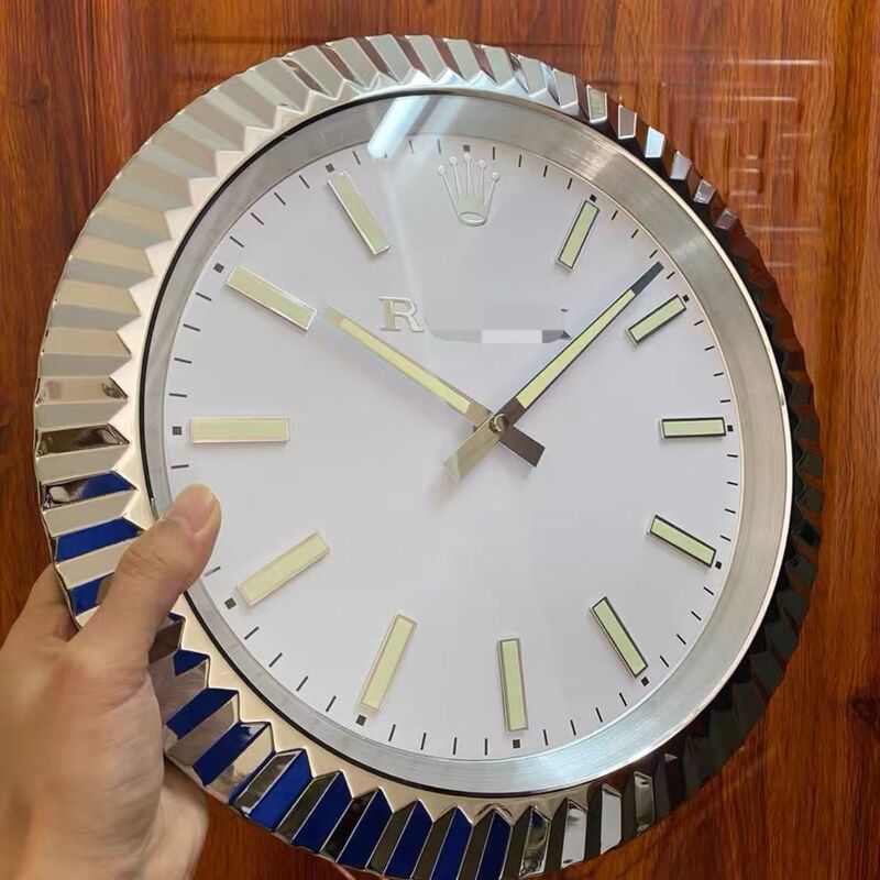 一件起批金属不锈钢夜光客厅挂钟GMT静音钟表专供出口Wall clock|undefined