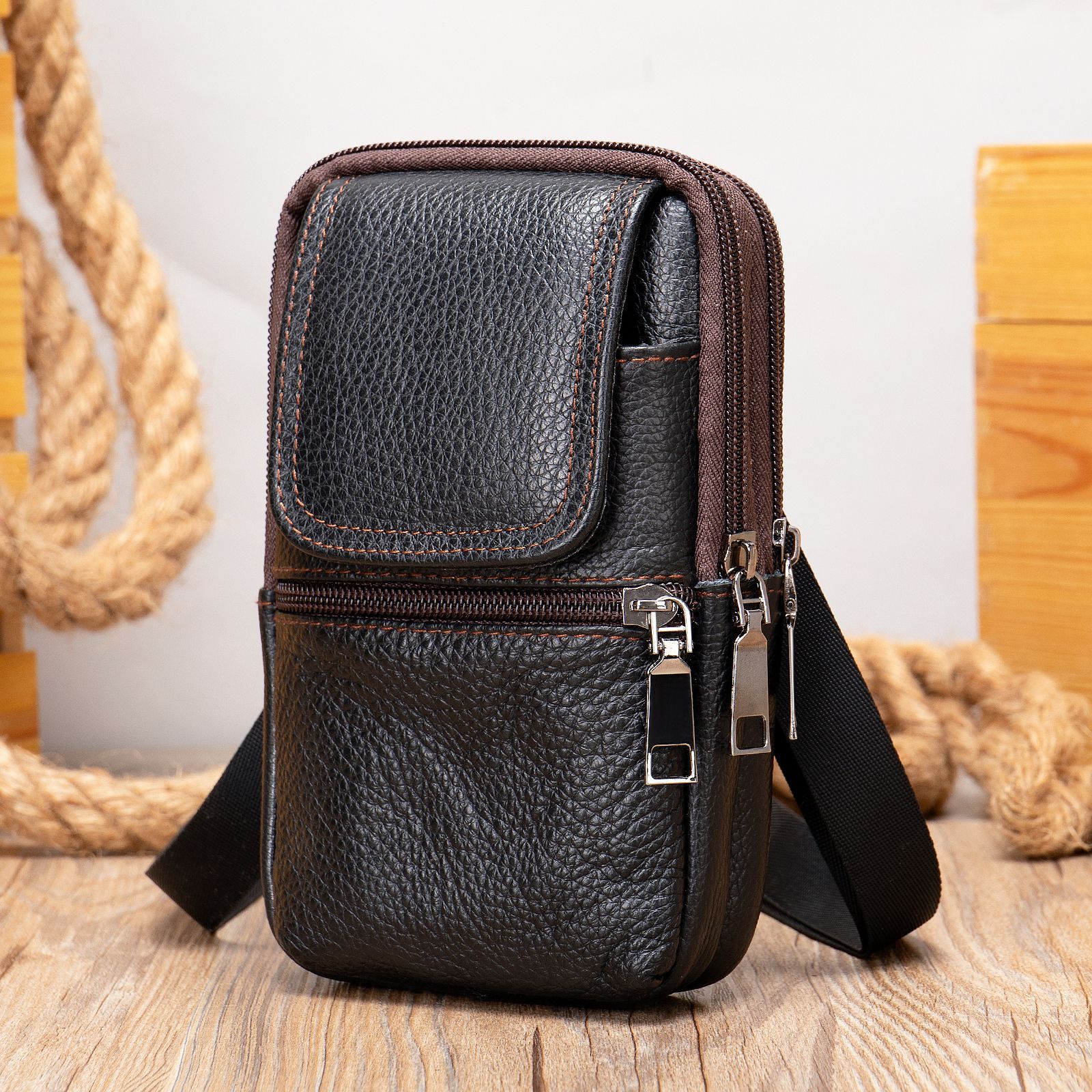 Lässige, vertikale Herren-Bauchtasche aus hochwertigem Rindsleder, Schwarz/Braun, trendige Handytasche mit Gürtel_voghion.com