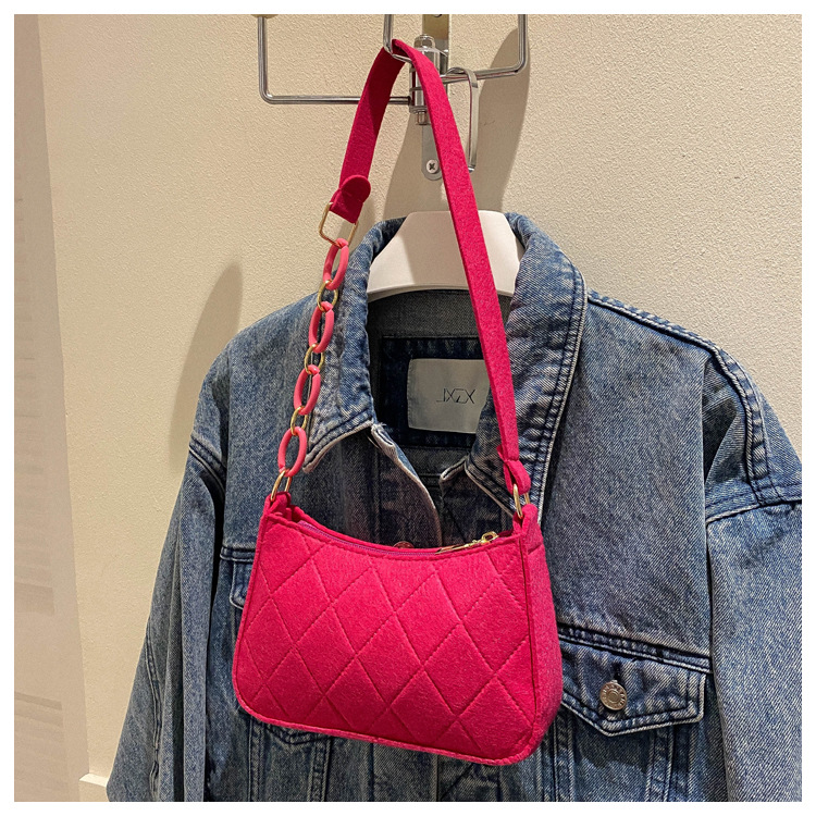 2023032315539673212736w750h750