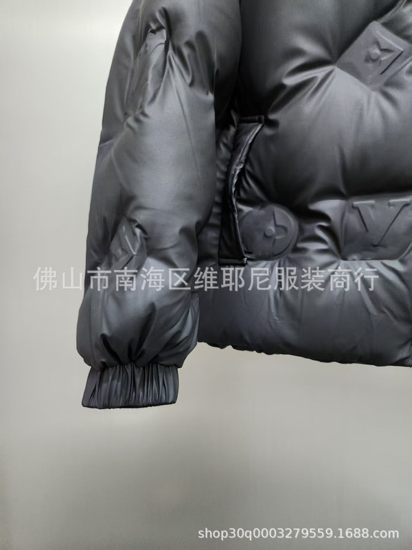 毒家 高版本 1-V家立体浮雕LOGO秋冬新款羽绒服ins百搭宽松外套潮|undefined