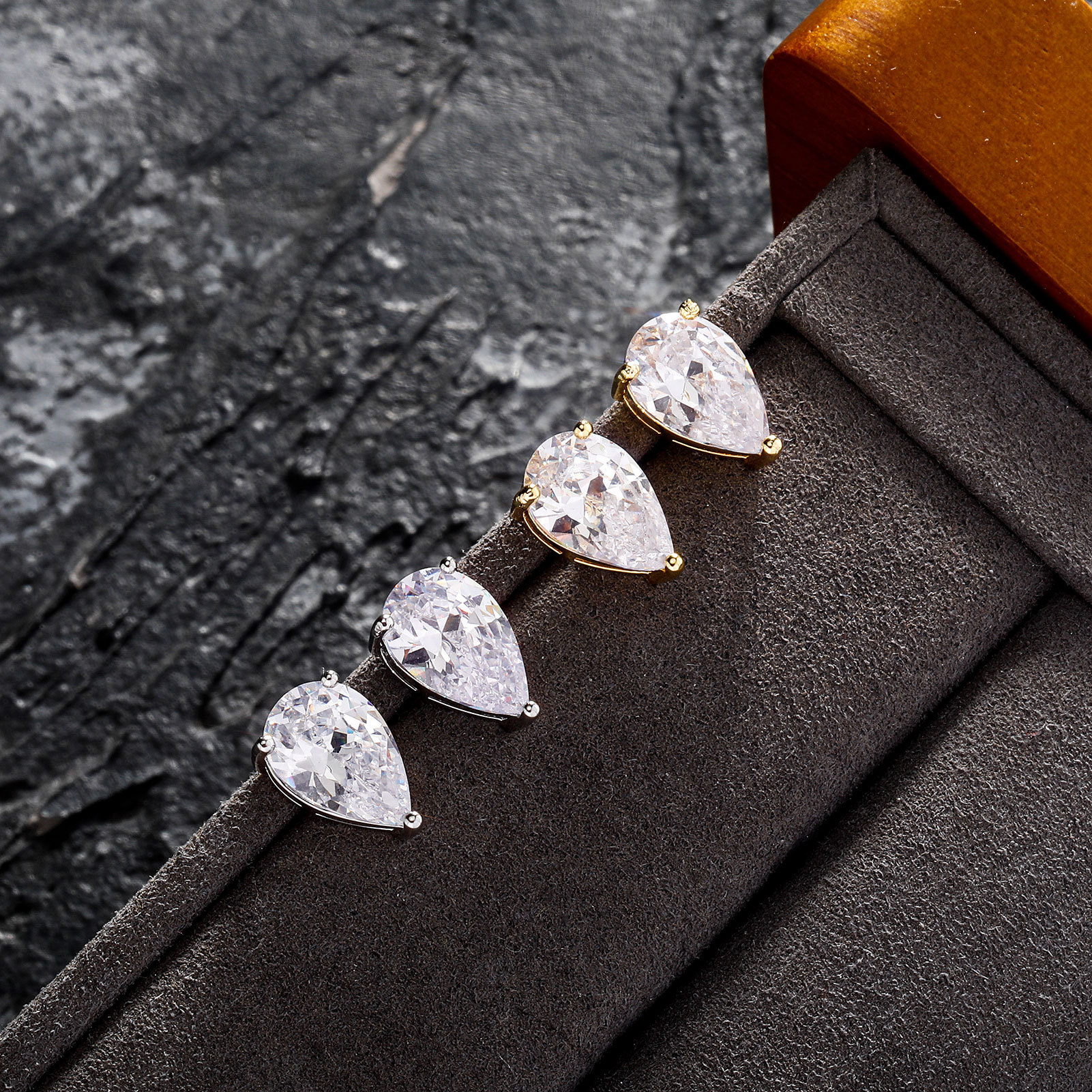 Large Water Drop Zircon Men's Earrings S925 Silver Needle Cool_voghion.com