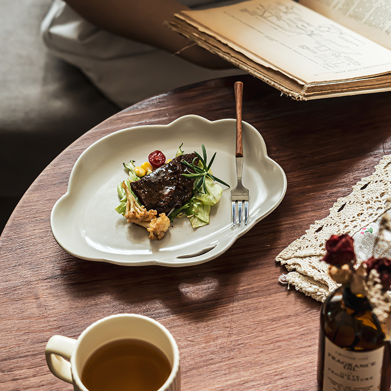 Plato creativo irregular plato de filete de comida occidental platos caseros platos de ensalada platos de bocadillos platos de forma especial platos de nubes