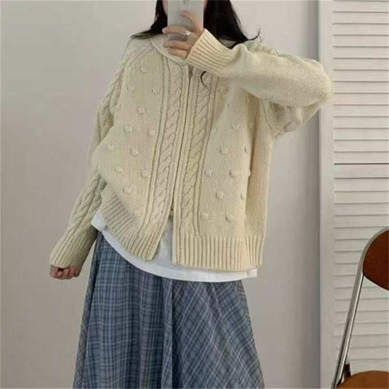 Korean-style solid color three-dimensional pom-pom navy collar knitted sweater jacket for women, winter thick loose zip-up cardigan top Korean-style solid color three-dimensional pom-pom navy collar knitted sweater jacket for women, winter thick loose zip-up cardigan top