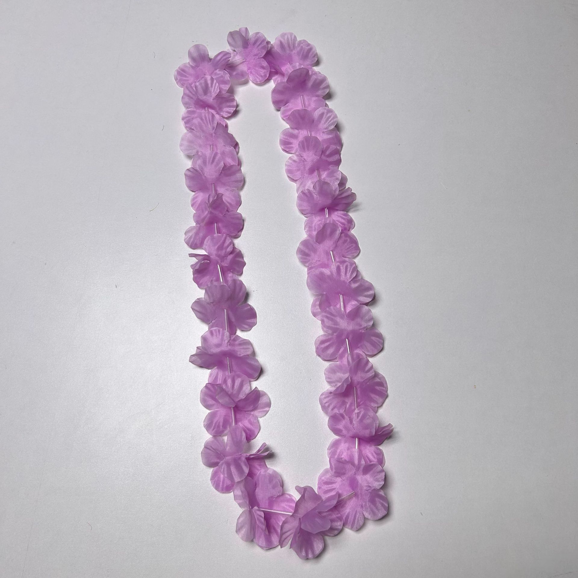 Transfronterizo hawaiano colorido 24 pétalos de 6 cm ceremonia de graduación espectáculo de guirlandas de poliéster fabricantes