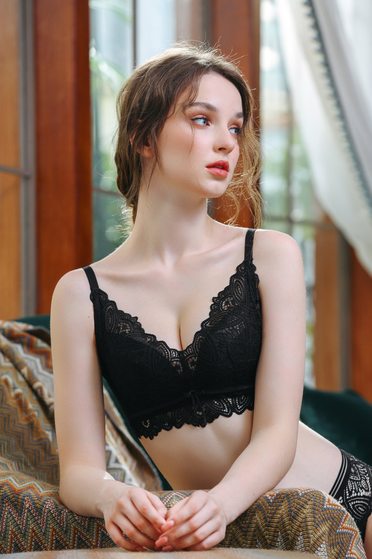 high-end lace underwear