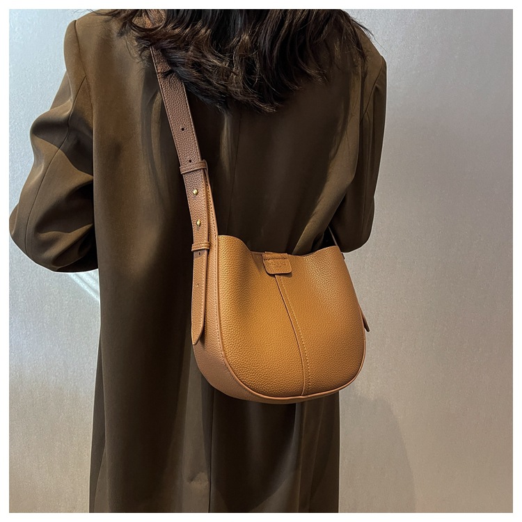 Women's Large Capacity Shoulder Bag Casual Simple Satchel Bag_voghion.com