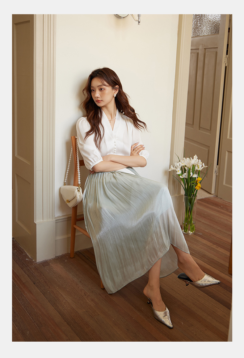 起范2024夏季新品法式知性优雅V领女士衬衫宽松显瘦缎面衬衣82911 pic 10