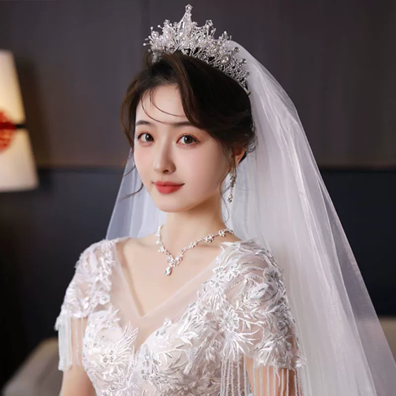 Заголовка невесты главное свадебное платье 2022 новый Crown Little White минималистичное предложение фото реквизит