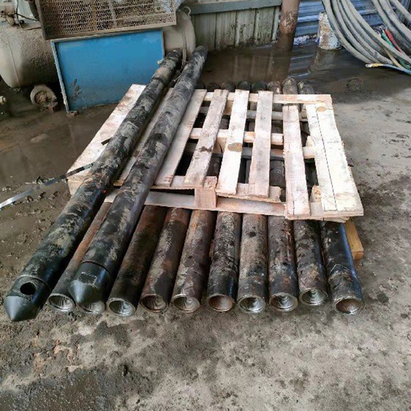 二氧化碳静态爆破矿山开采爆破设备气体膨胀致裂一次性爆破击发管