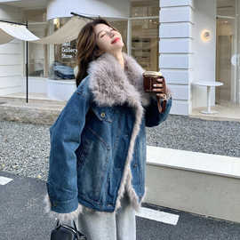 大毛领牛仔羽绒服女2025冬季新款复古洋气今年流行超好看90绒外套