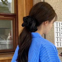 2022 French Retro High-end Black Moss Edge Bouquet Satin Hair Tie Ins Simple Elegant Hair Ties for Women