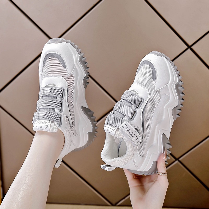 Aumentar la altura de los zapatos de mujer, zapatos casuales de soleas gruesas, otoño y invierno nuevos velcro ligero, zapatos de altura baja, zapatos de muffin transpirables.