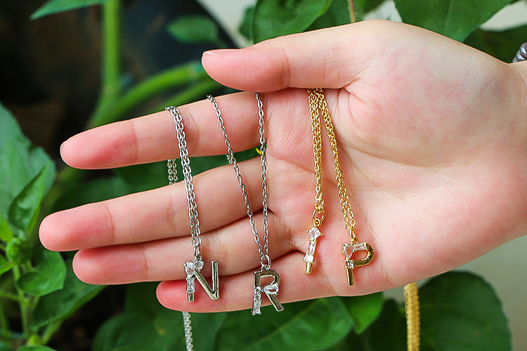 Letter Pattern Fashion Letter Copper Pendant Necklace Plating Inlay Zircon Copper Necklaces