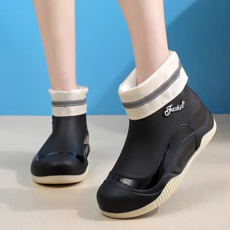 308 블랙 코튼 탈부착 가능 [한 사이즈 작은]