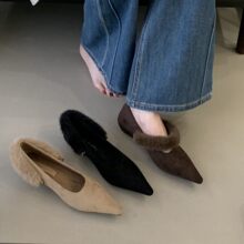 2025秋冬新款浅口时尚毛毛鞋女尖头低跟加绒保暖百搭兔毛粗跟单鞋