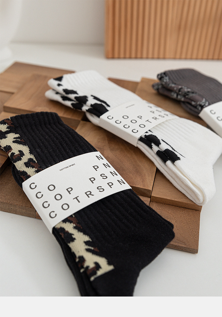 Unisex/Men and women can match all-match digital tube socks