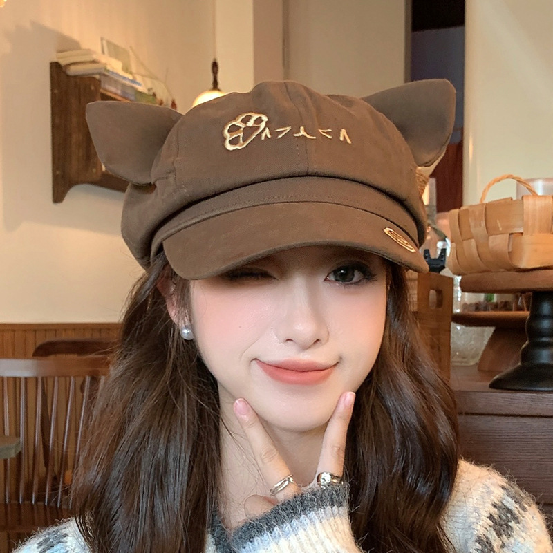 Beret Hat with Cute Cartoon Ears, Versatile and Adorable, Suitable for Women with Large Heads, Sweet and Sweet Style, Japanese Style, Spring and Autumn, Cat Design Beret Hat with Cute Cartoon Ears, Versatile and Adorable, Suitable for Women with Large Heads, Sweet and Sweet Style, Japanese Style, Spring and Autumn, Cat Design