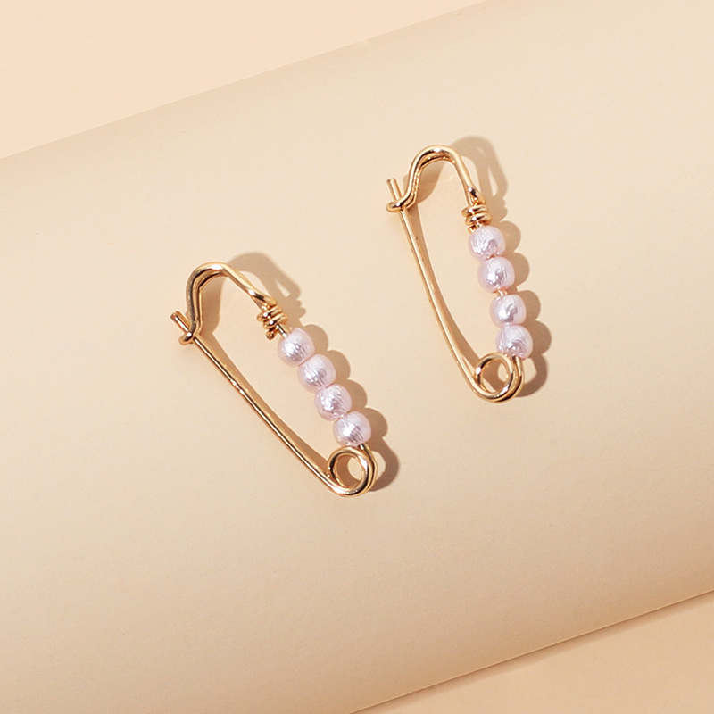 Pearl Pin Earrings display picture 7