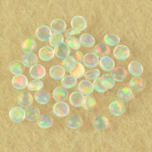 Op534半透白色火彩果冻晶莹欧泊圆球形平底素面裸石 cabochon澳宝