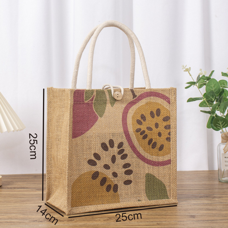 La fruta de la pasión tiene 25 de largo, 14 de ancho y 25 de alto; Color natural del yute; Yute