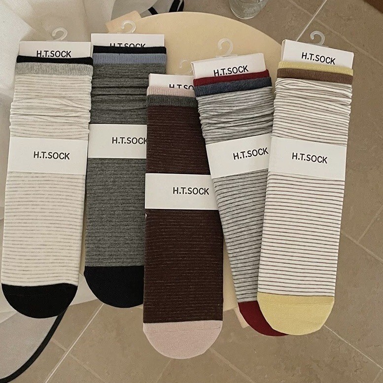 Contrast color Korean-style striped early autumn women's mid-calf slouch socks, versatile simple style, pure cotton seamless women's socks wholesale Contrast color Korean-style striped early autumn women's mid-calf slouch socks, versatile simple style, pure cotton seamless women's socks wholesale