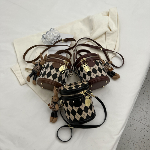 High-End Rhombus Bucket Bag Rhombus Retro Fashion Summer Exquisite Niche Design Women's Crossbody Bag Overseas