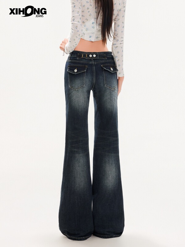 American-style dark blue Parisian button straight-leg jeans for women, autumn 2026 new low-waist, trendy, loose-fitting, and slimming flared pants American-style dark blue Parisian button straight-leg jeans for women, autumn 2026 new low-waist, trendy, loose-fitting, and slimming flared pants