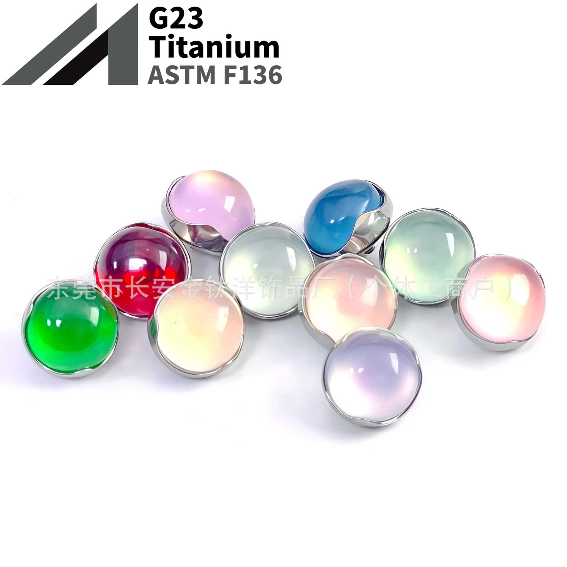 16G labret stud size and finish detail