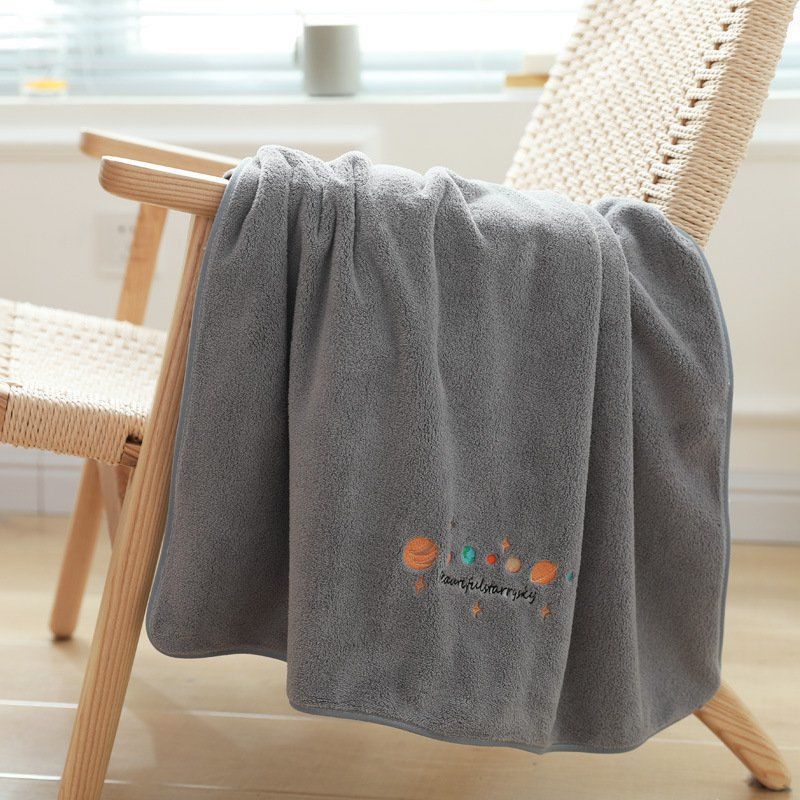 0766-gray coral fleece large bath towel [non-cotton]]