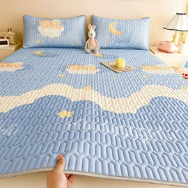 化纤床垫;四件套;床罩床笠