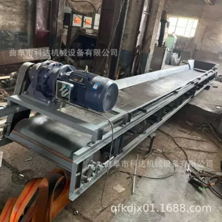 猪粪传送皮带输送机 可电动升降式装车用混凝土输送机