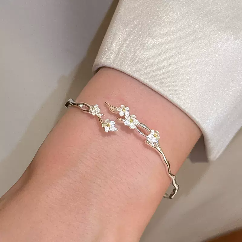 榕树下S925银新中式设计茉莉花开口手环女小众高级感文艺莫离手镯