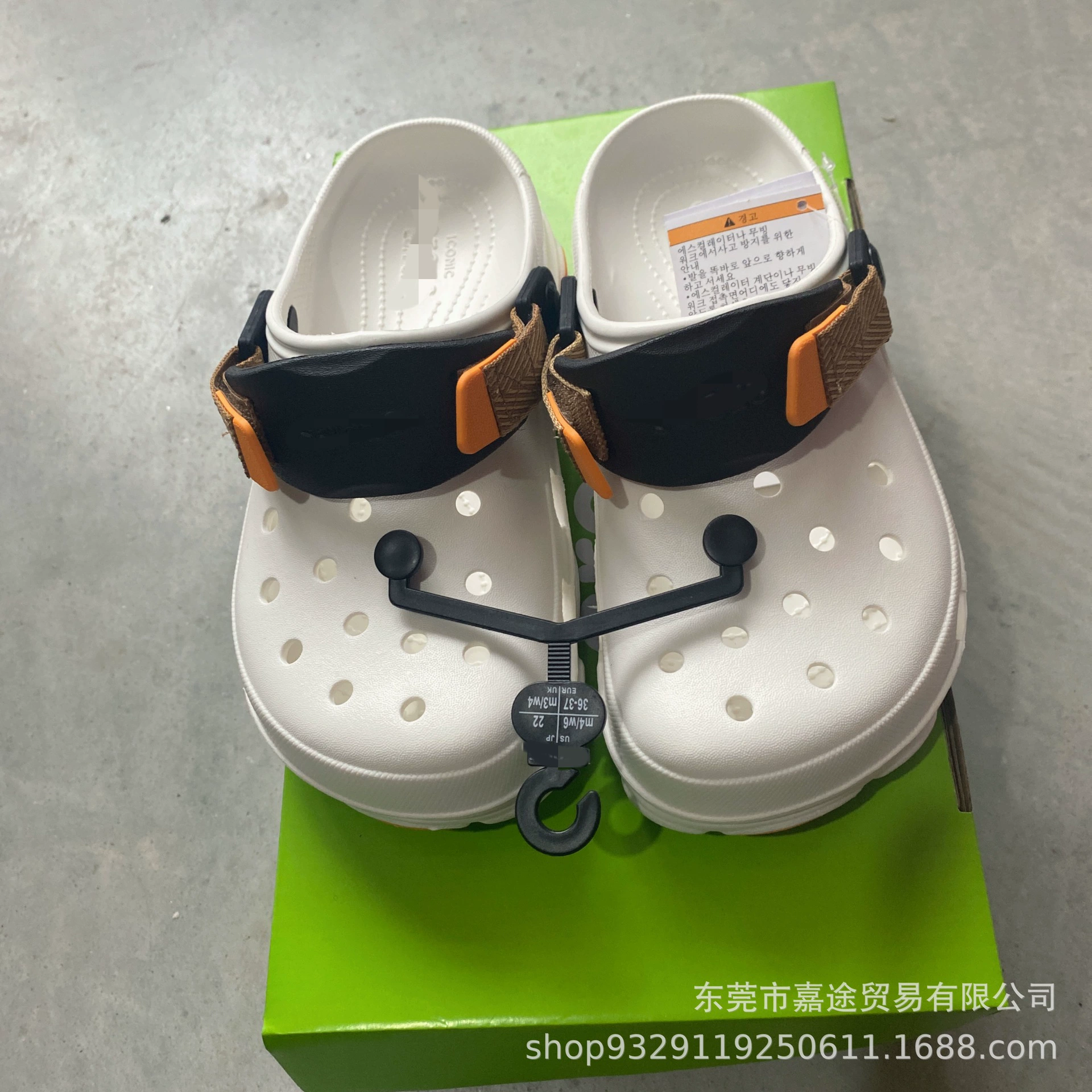 Summer beach comfortable sandals for beloved for leisure