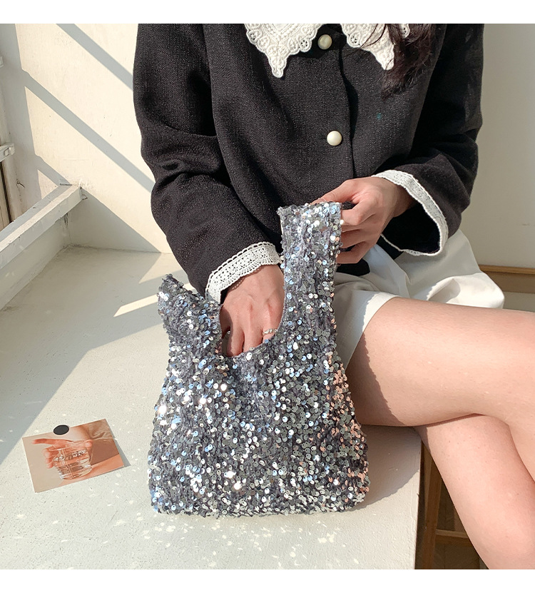 Women's Small Polyester Solid Color Streetwear Sequins Square Open Handbag display picture 4