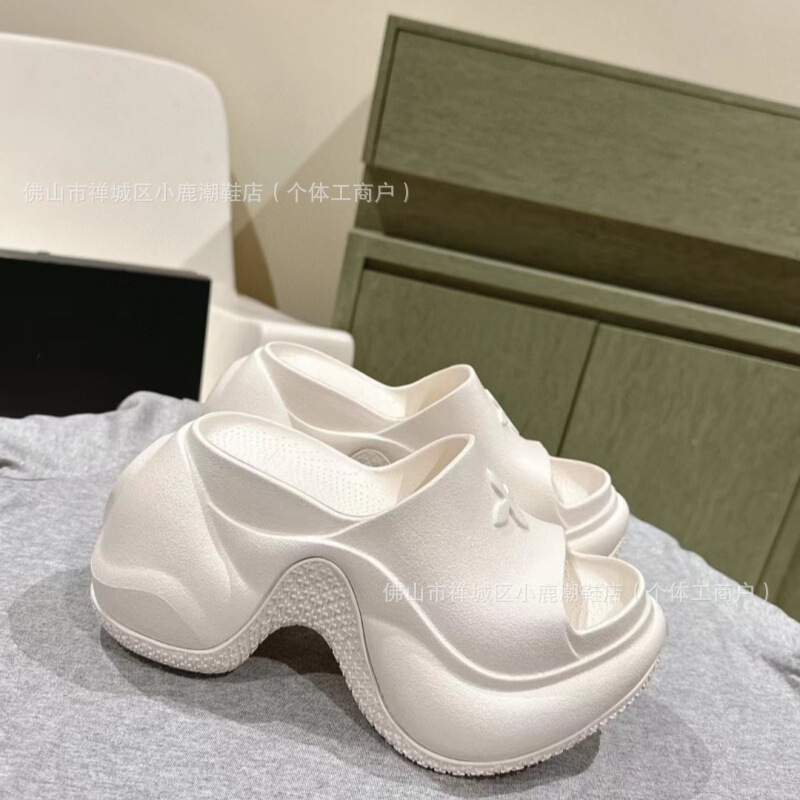 SMFK十字の花の新型の超厚い底のスリッパの女性のファッションのビスケットの底は高くなります。|undefined