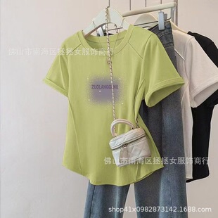 �n��������Ů�b����t���ɸߏ�����Ůʿ����T�ļ����������@���w