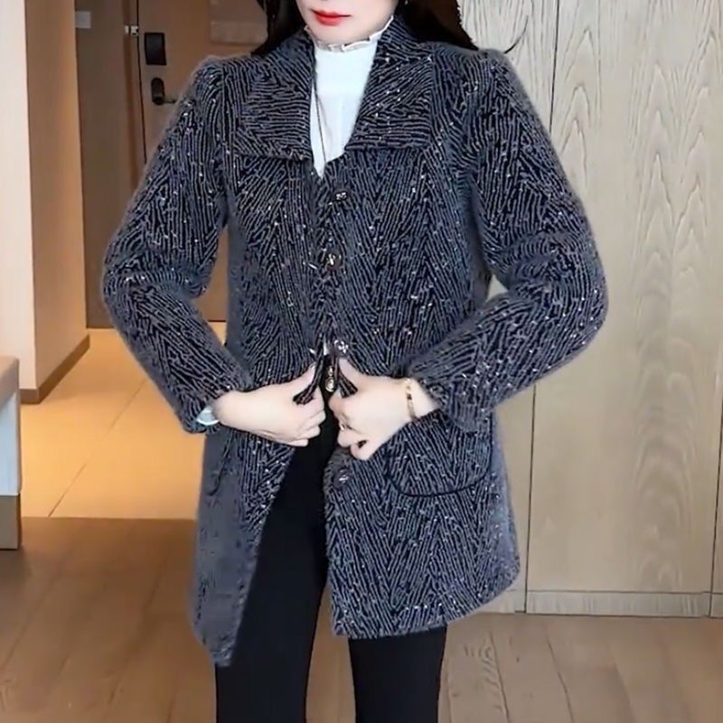 High-End Mother's Clothing Autumn and Winter New Imitation Mink Velvet Outwear Middle-Aged and Elderly Women's Velvet Thickeneded Woolen Outwear Top
