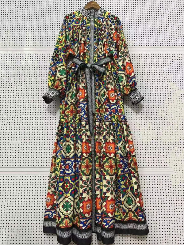 2025 外国貿易婦人服レトロ幾何学プリントスタンドカラーレースアップウエストドレスファッションプリーツルーズチュチュスカート|undefined