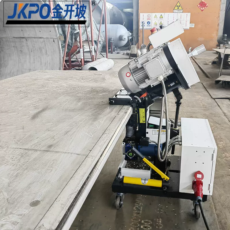 自行进式钢板坡口机 自动行走电动坡口机 钢板铣边倒角坡口机厂家