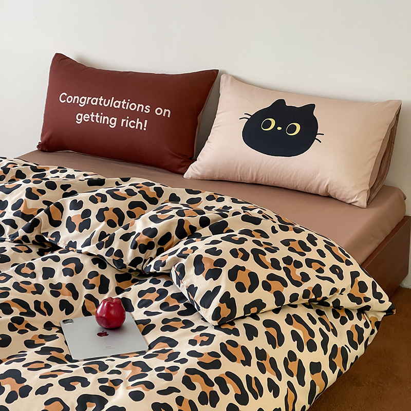 Cartoon Cotton Four-piece Bedding Set Cute Korean Style Bed Set_voghion.com