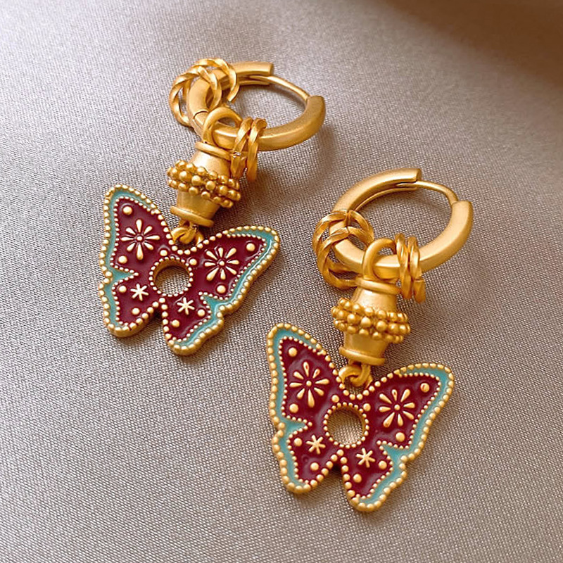 G80 earrings