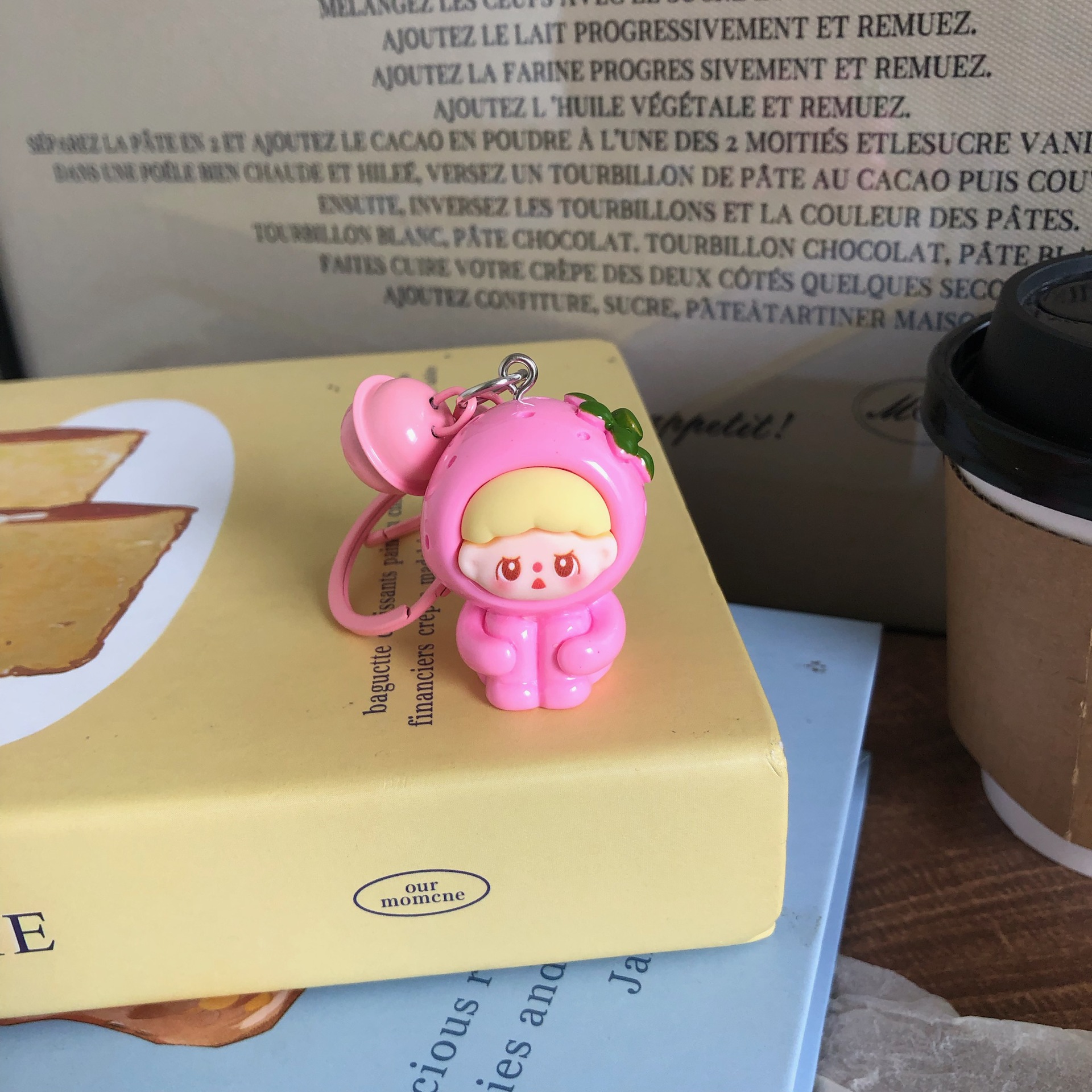 新商品の立体果物の子の鈴の鍵は少女の心の学生を掛けて親友のプレゼントを飾ってカップルを掛けます。