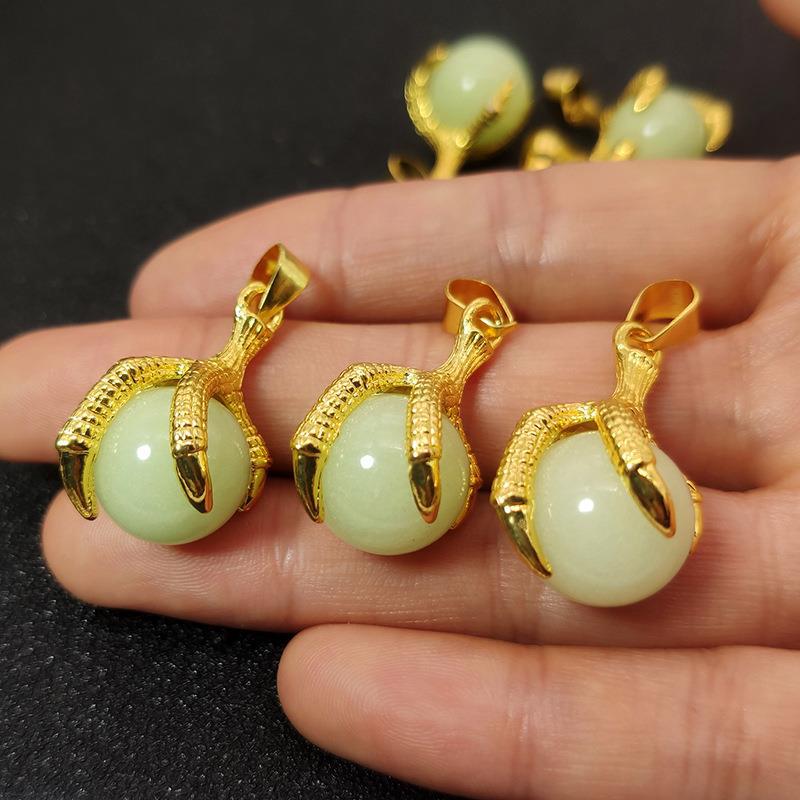 夜光石霸气龙魔抓鹰爪项链14mm发光圆珠可转动吊坠个性发光饰品男