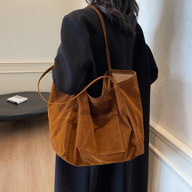 Compañerismo de moda, a partir de nuestros bolsos